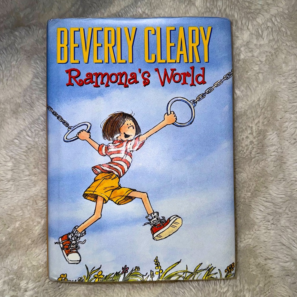 📚 1999 Ramona’s World by Beverly Cleary Hardcover Book